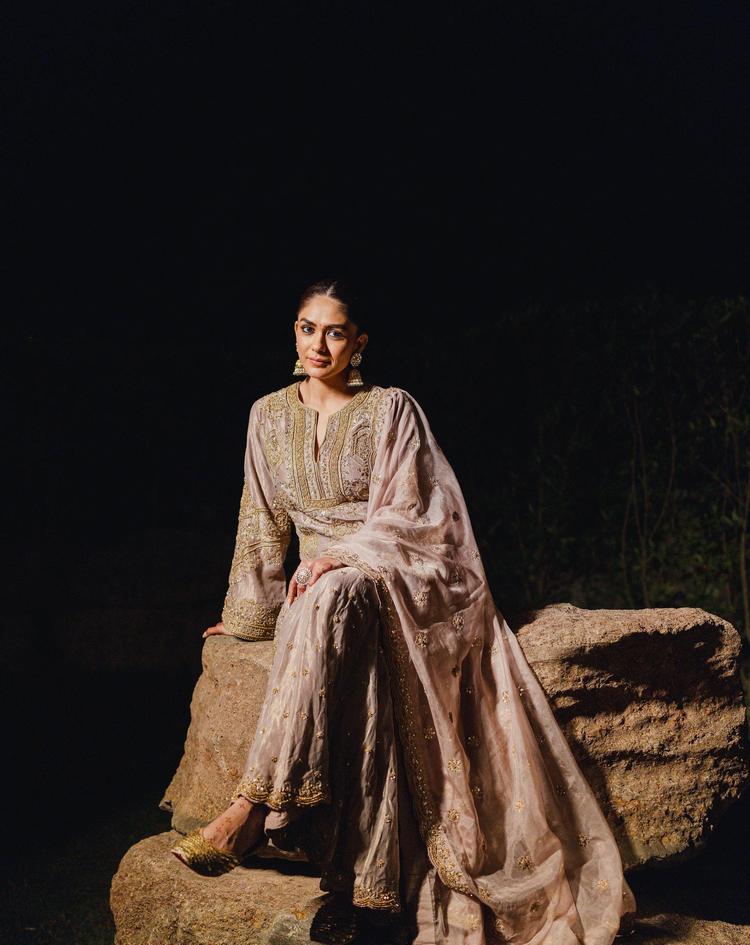 Mrunal Thakur