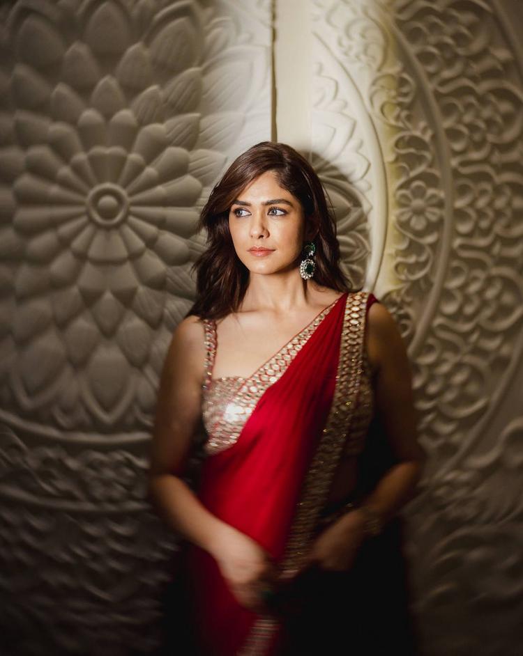 Mrunal Thakur