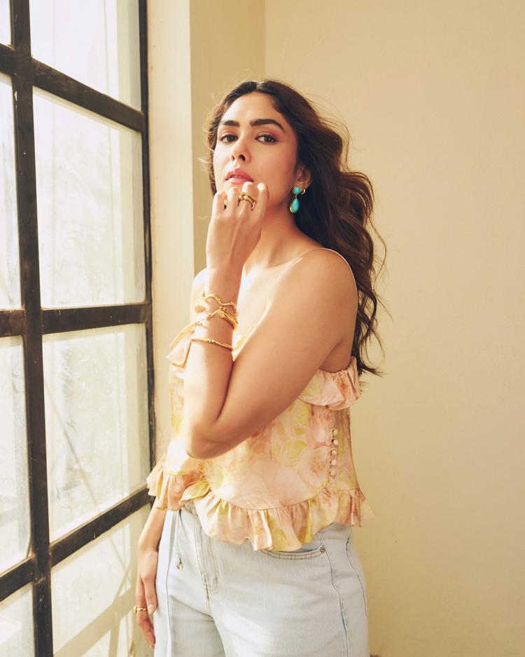 Mrunal Thakur