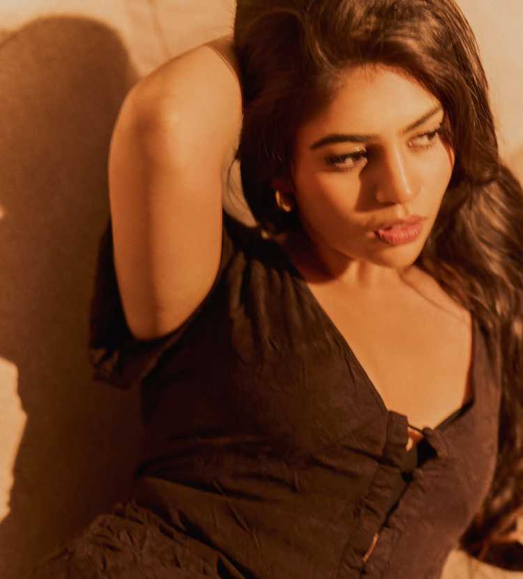Astonishing Bandhavi Sridhar