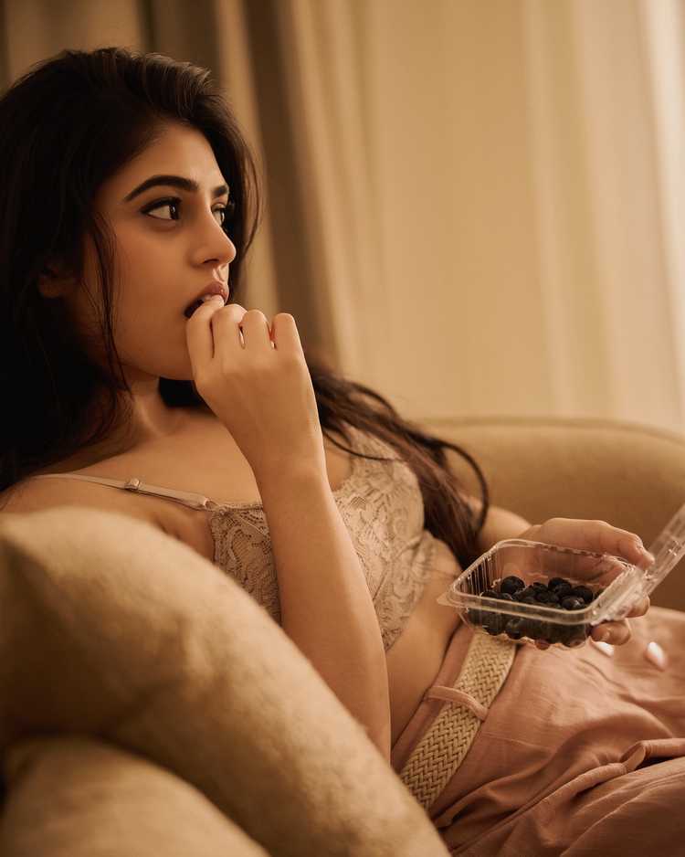 Astonishing Bandhavi Sridhar