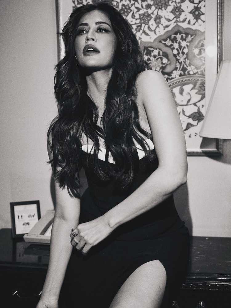 Glamorous Chitrangda Singh